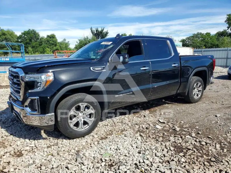 2021 GMC Sierra photo