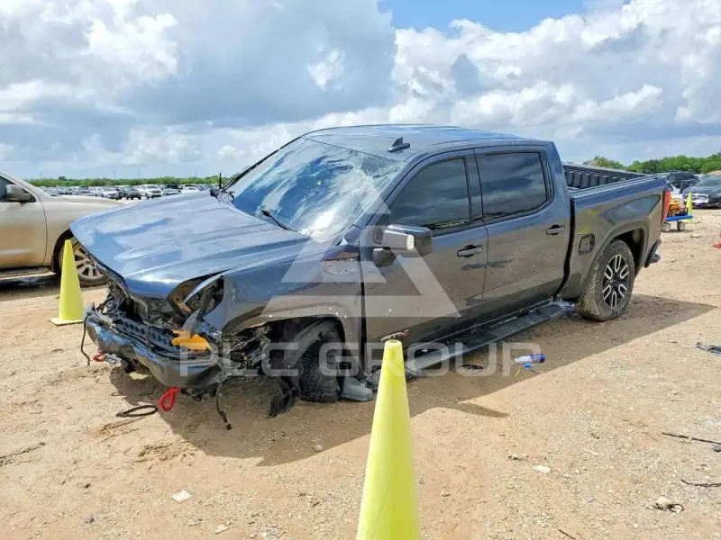 2021 GMC Sierra фото