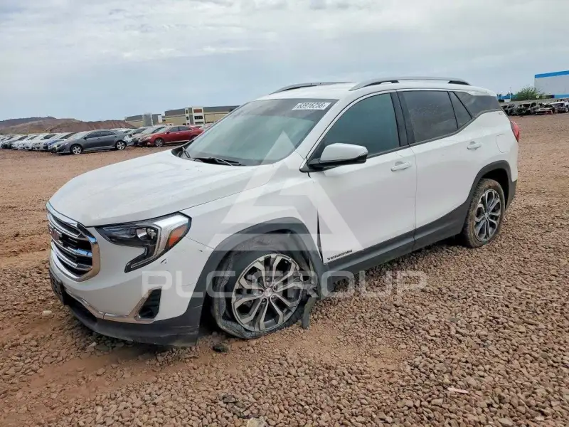 2021 GMC TERRAIN photo