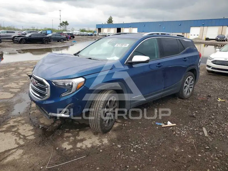 2021 GMC TERRAIN photo