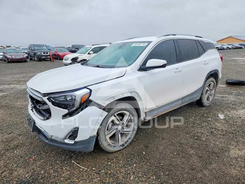 2021 GMC TERRAIN photo