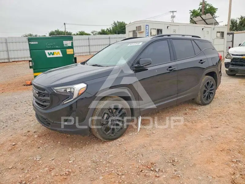2021 GMC TERRAIN photo
