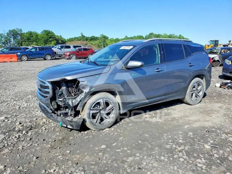 2021 GMC TERRAIN photo