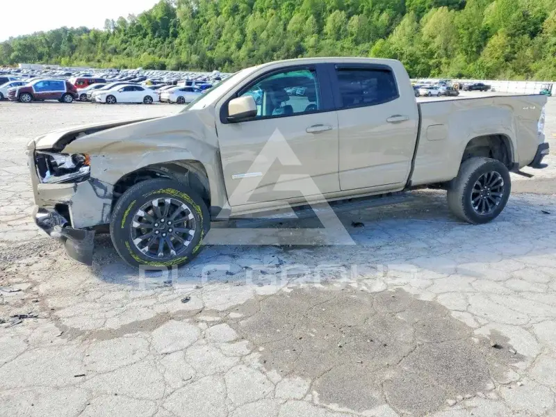 2021 GMC CANYON photo
