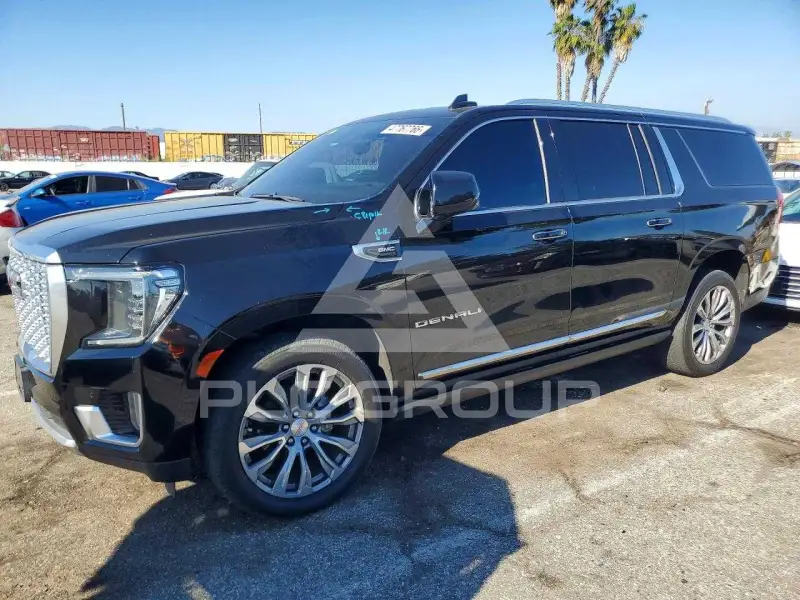 2021 GMC YUKON photo
