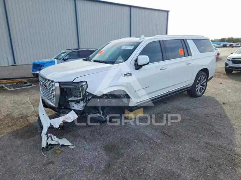 2021 GMC YUKON photo