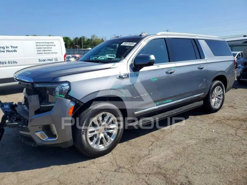 2021 GMC YUKON фото