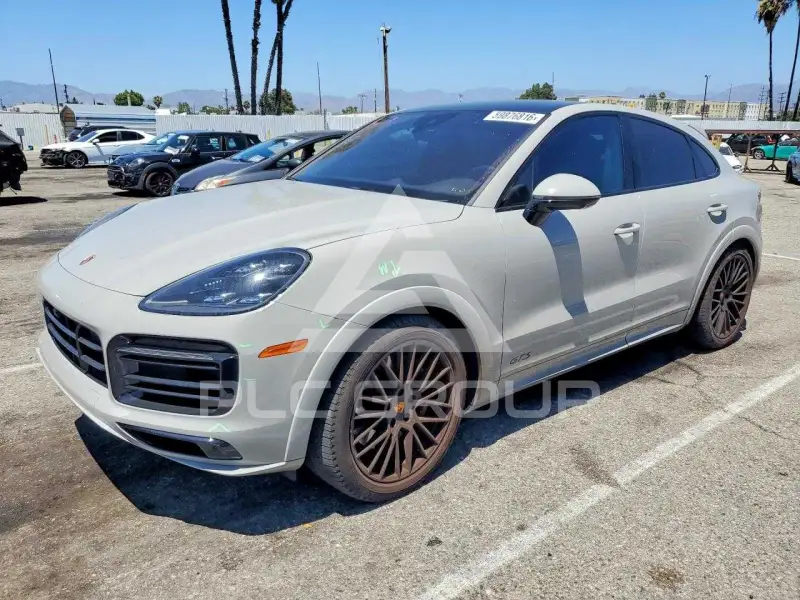 2021 Porsche Cayenne photo