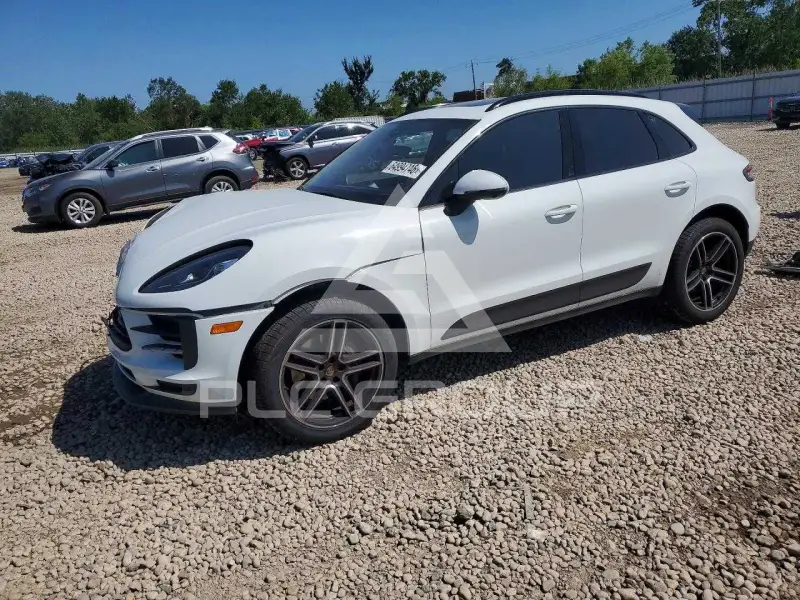 2021 Porsche MACAN photo