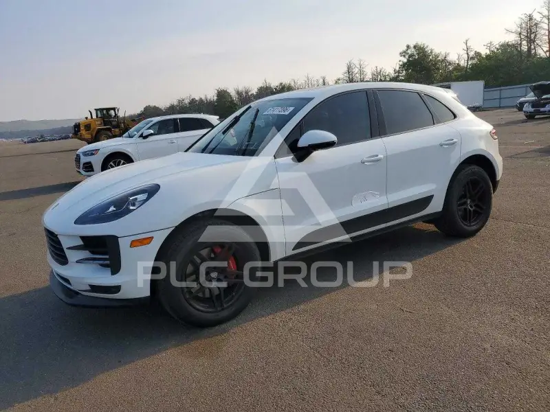 2021 Porsche MACAN photo