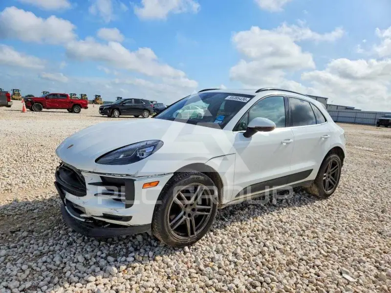 2021 Porsche MACAN photo