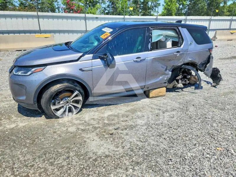 2021 Land Rover Discovery photo