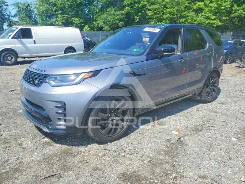 2021 Land Rover Discovery photo