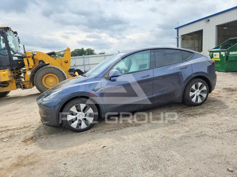 2021 Tesla Model Y фото