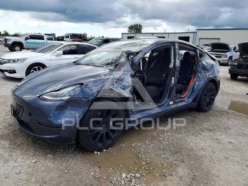 2021 Tesla Model Y фото