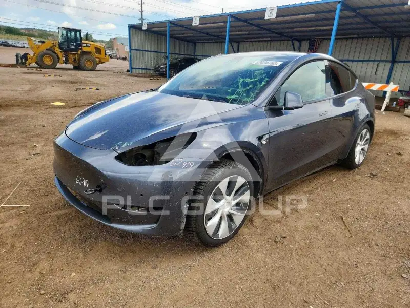 2021 Tesla Model Y фото
