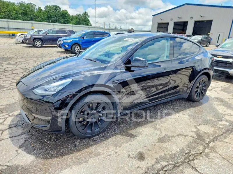 2021 Tesla Model Y фото