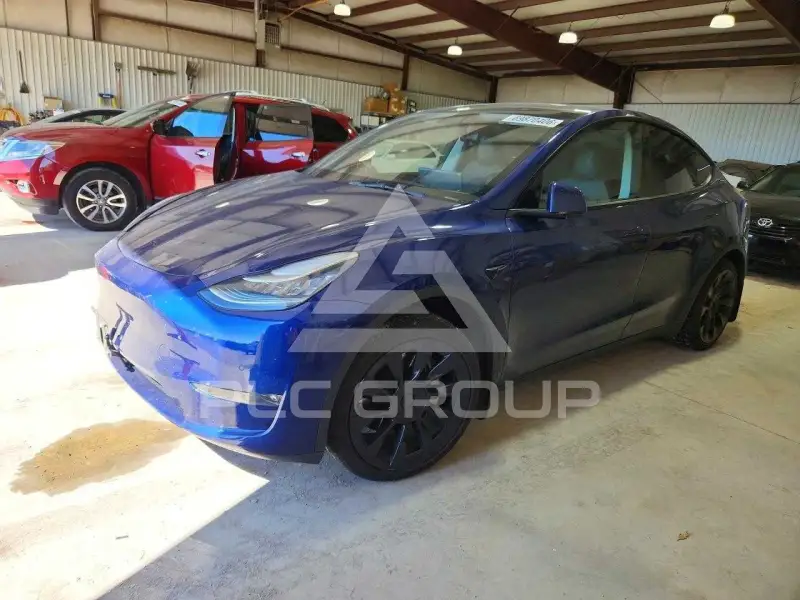 2021 Tesla Model Y фото