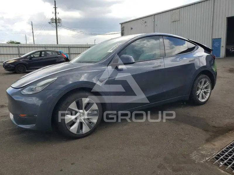 2021 Tesla Model Y фото