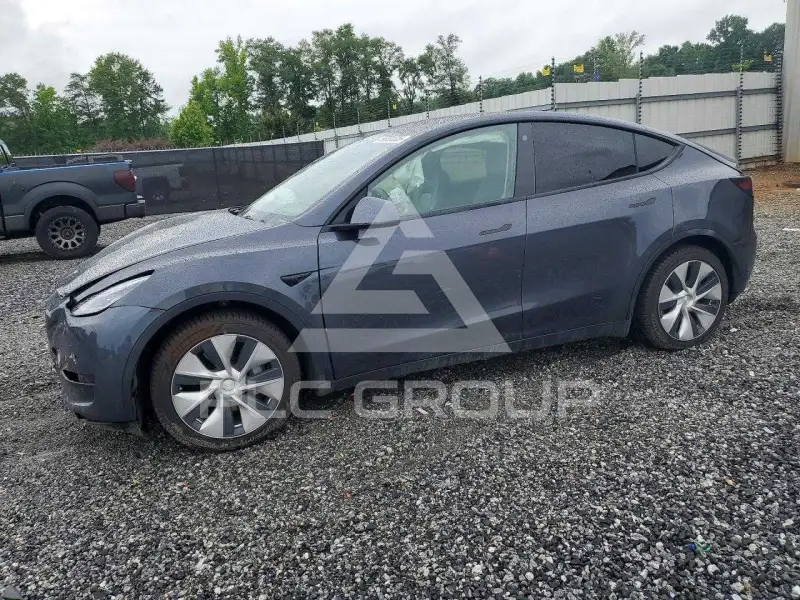 2021 Tesla Model Y фото