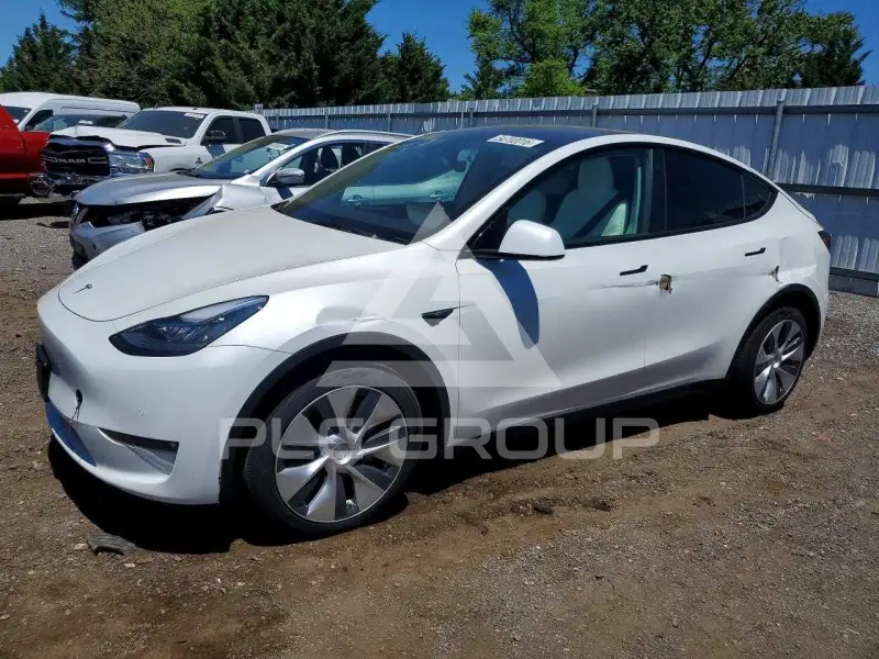 2021 Tesla Model Y фото