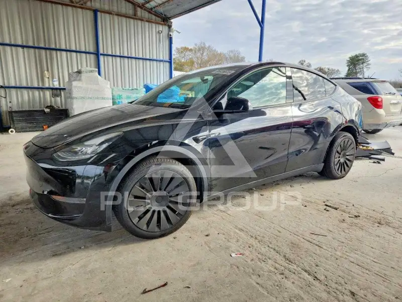 2021 Tesla Model Y photo