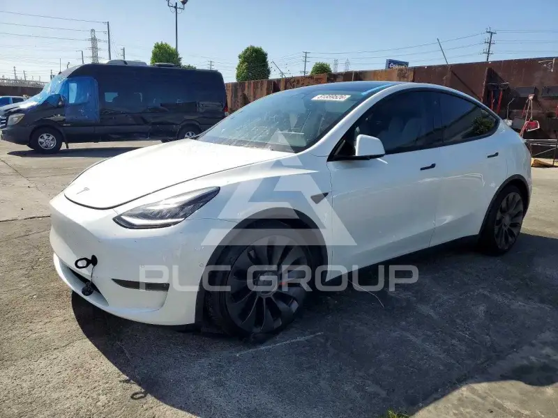 2021 Tesla Model Y фото