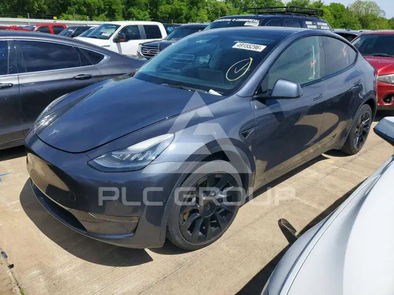 2021 Tesla Model Y фото