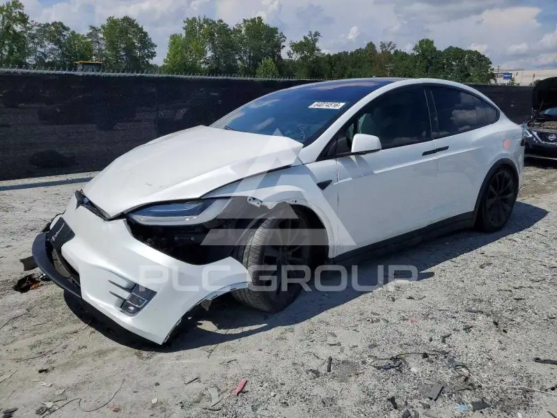 2021 Tesla Model X photo