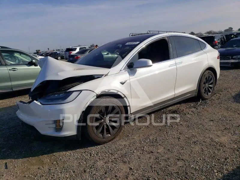 2021 Tesla Model X photo