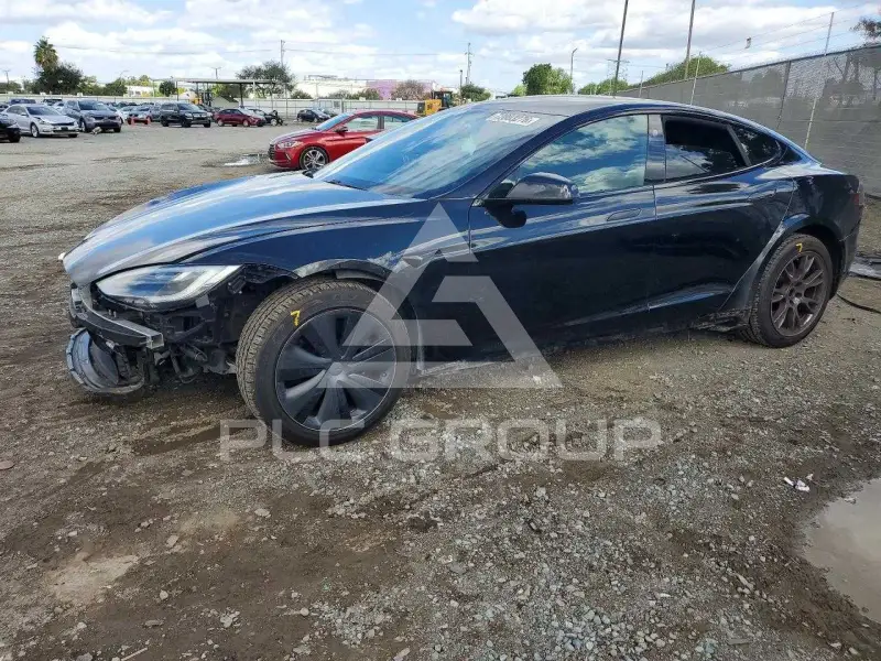 2021 Tesla Model S фото