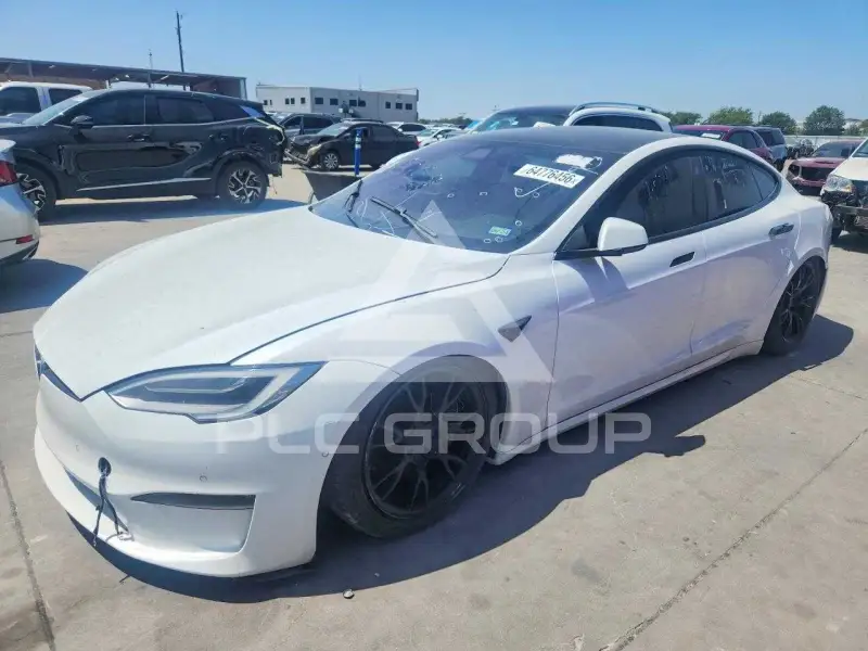 2021 Tesla Model S photo