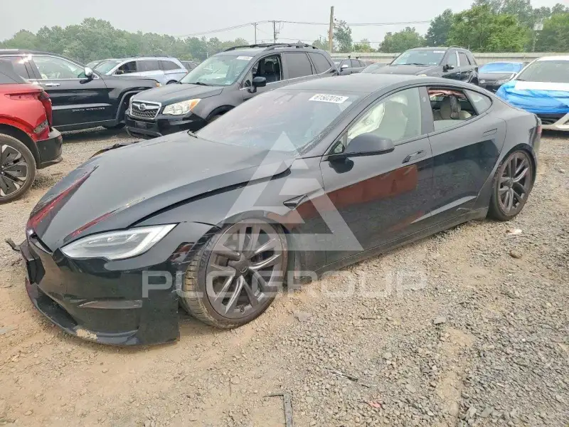 2021 Tesla Model S фото