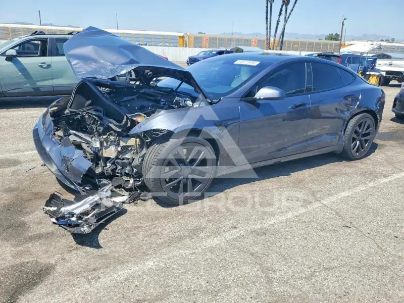 2021 Tesla Model S фото