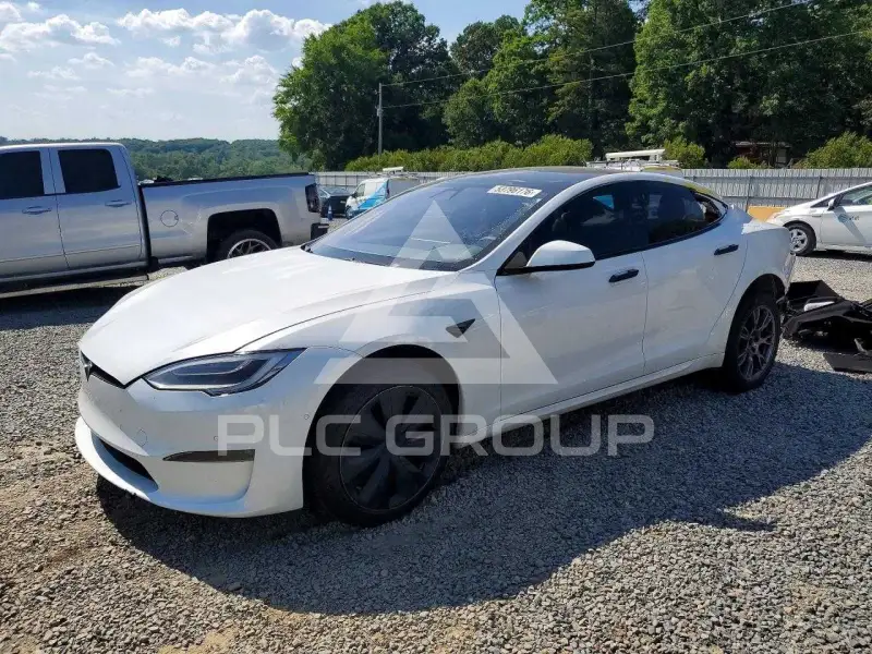2021 Tesla Model S фото