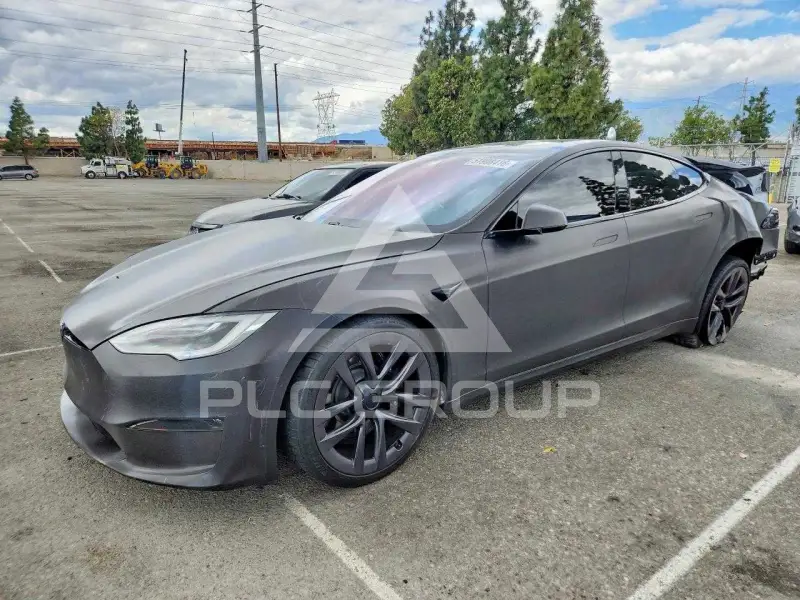 2021 Tesla Model S фото
