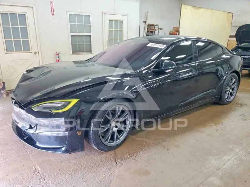2021 Tesla Model S photo