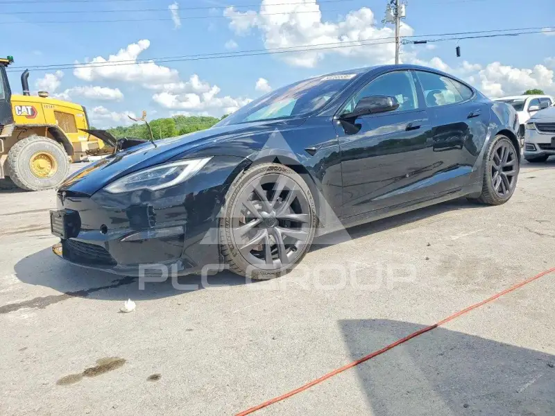 2021 Tesla Model S фото