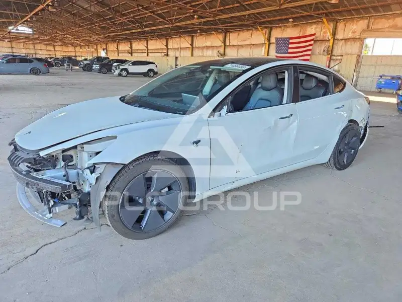 2021 Tesla Model 3 фото