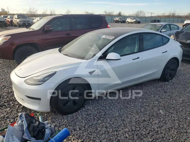 2021 Tesla Model 3 фото
