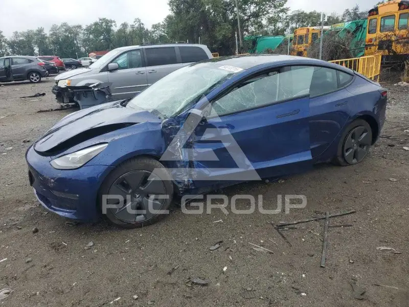 2021 Tesla Model 3 фото
