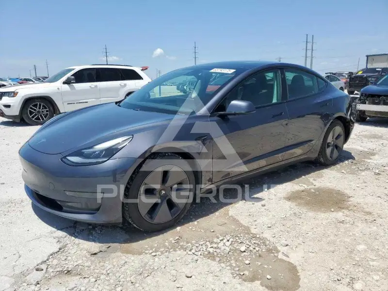 2021 Tesla Model 3 фото