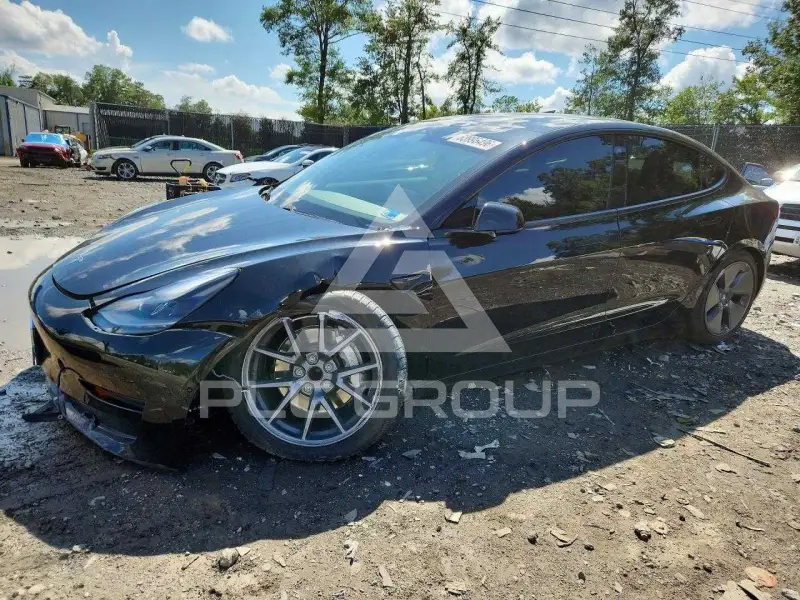 2021 Tesla Model 3 фото