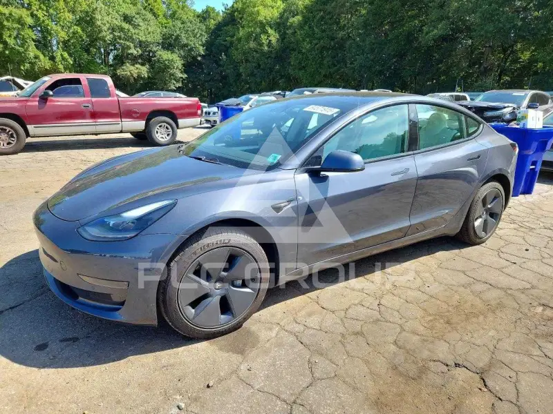 2021 Tesla Model 3 фото