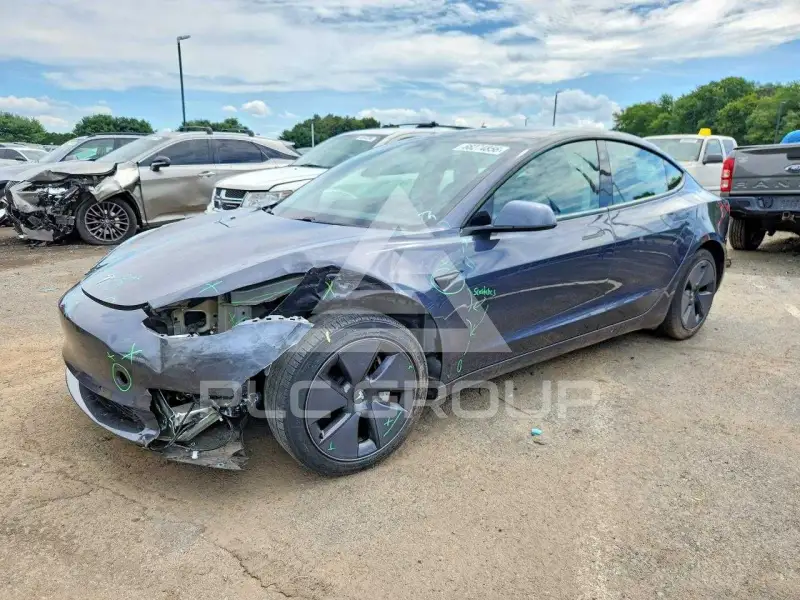 2021 Tesla Model 3 фото