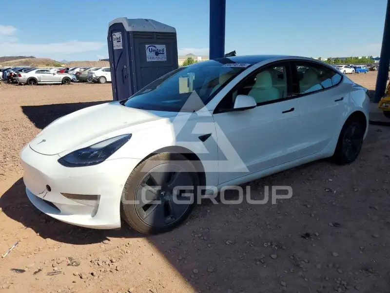 2021 Tesla Model 3 фото