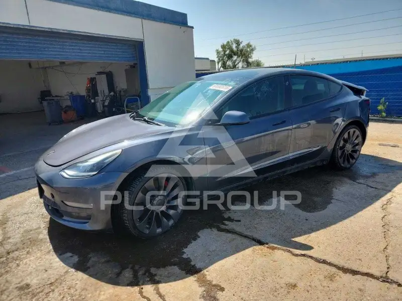 2021 Tesla Model 3 фото
