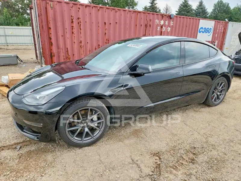 2021 Tesla Model 3 photo