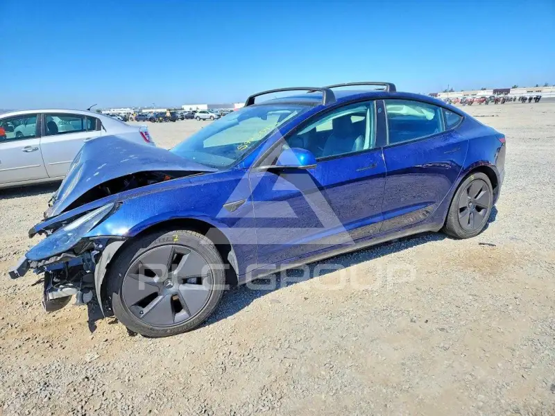 2021 Tesla Model 3 фото