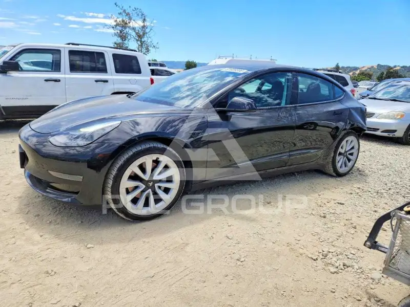 2021 Tesla Model 3 фото